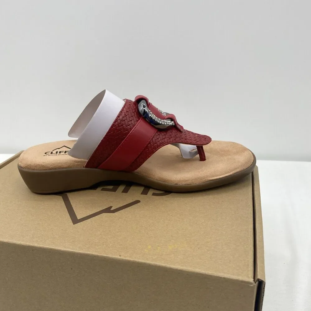 CLIFFS BY WHITE MOUNTAIN Women's Benedict Mini Wedge Sandal, Red/Woven, 7